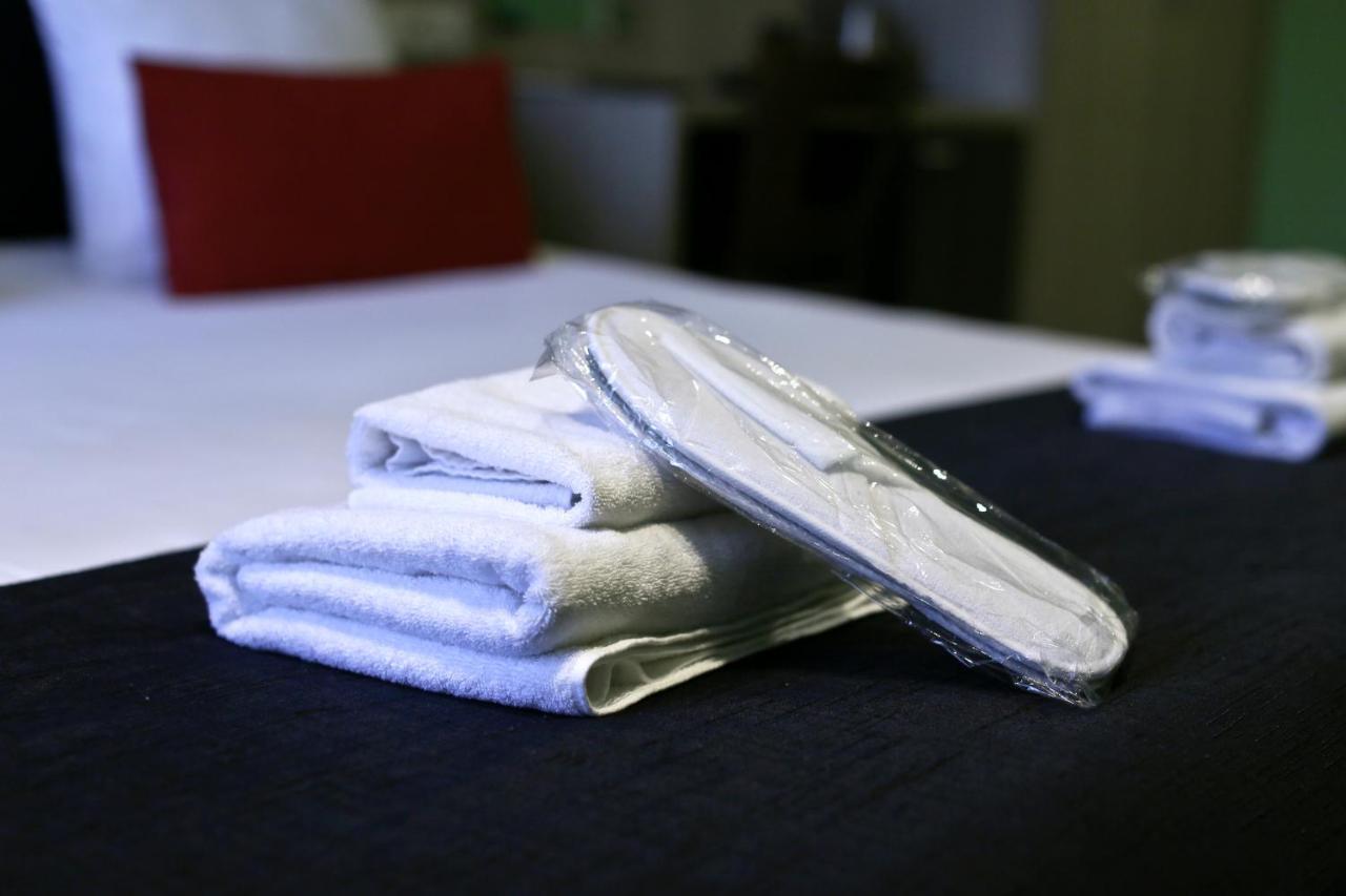City Hotel Amsterdam Extérieur photo